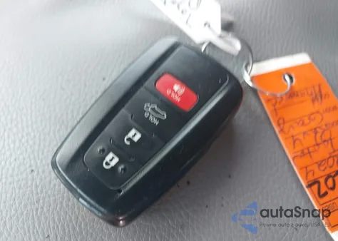 2024 Toyota Rav4 Hybrid Xle from USA, damaged, VIN 4T3RWRFV8RU111725